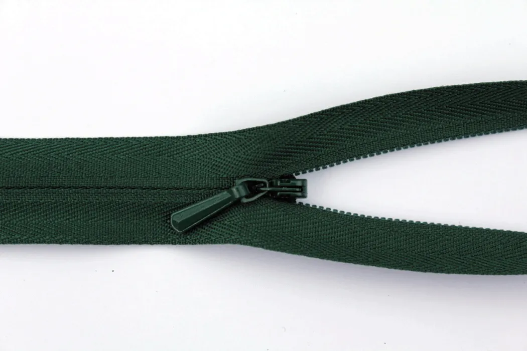 20cm/8" Concealed Zip - Bottle Green 530