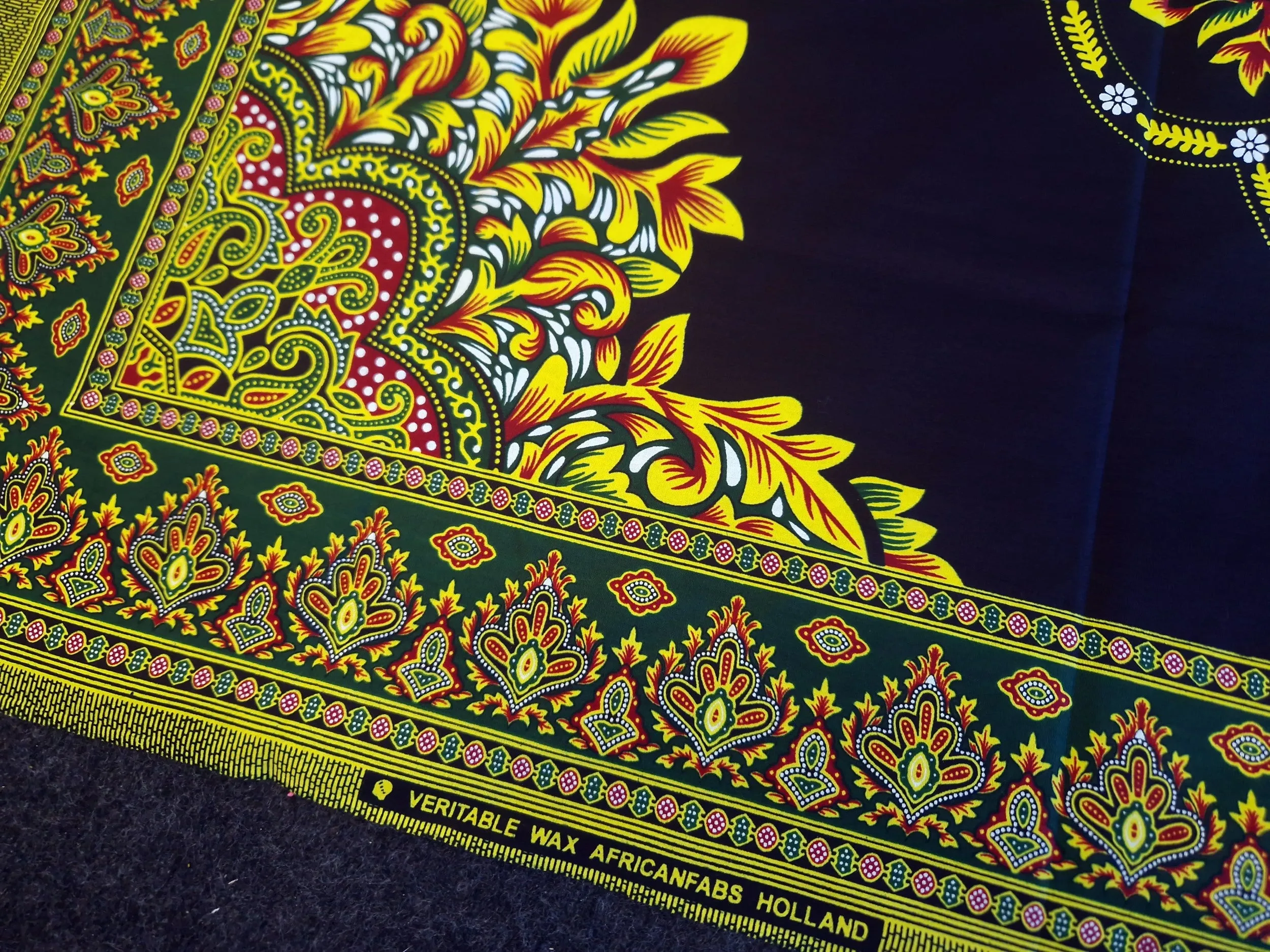 African print fabric - Black Java Design - Dashiki fabric - 100% cotton