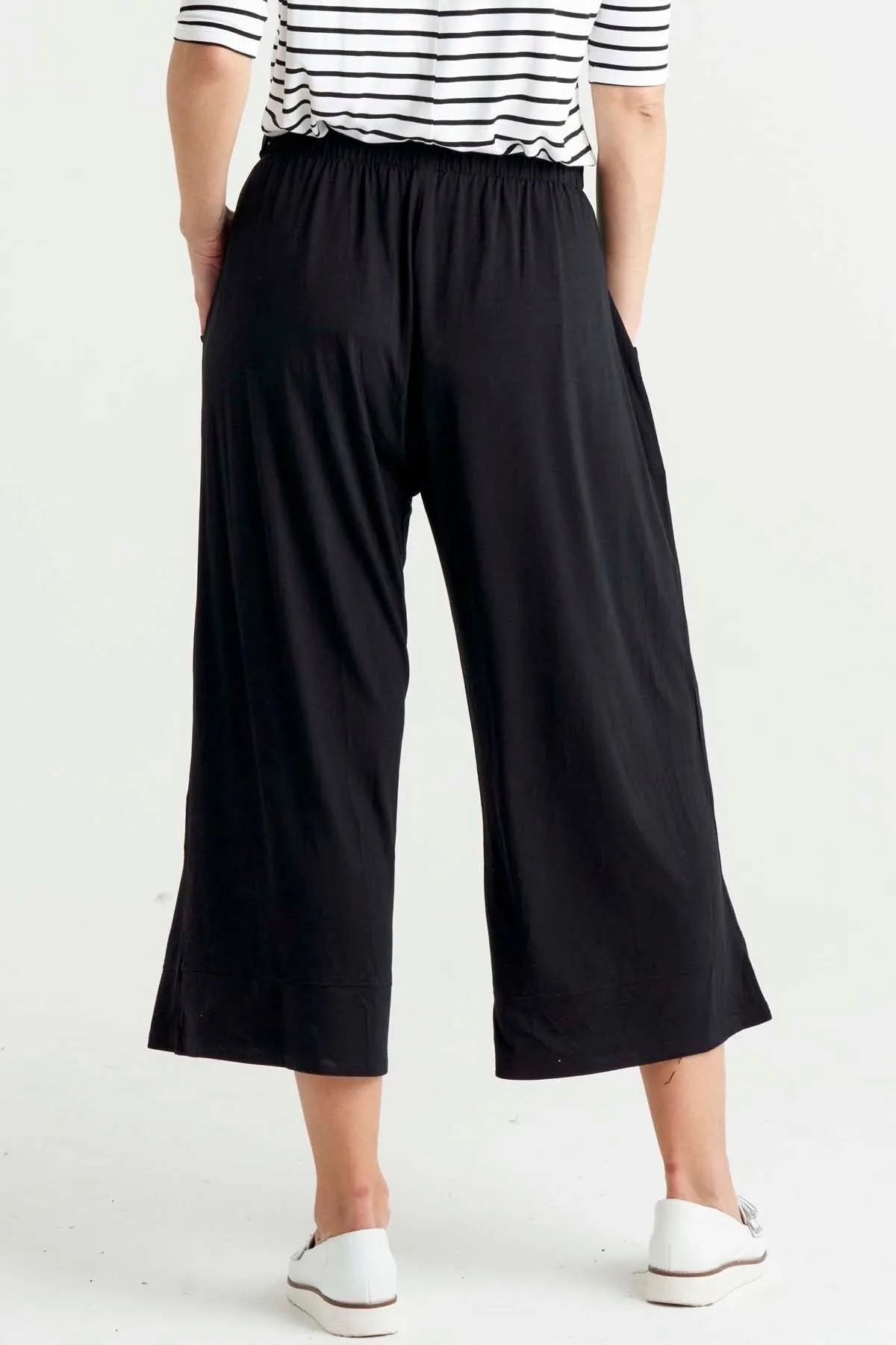 Betty Basics Moulin Pant in Black