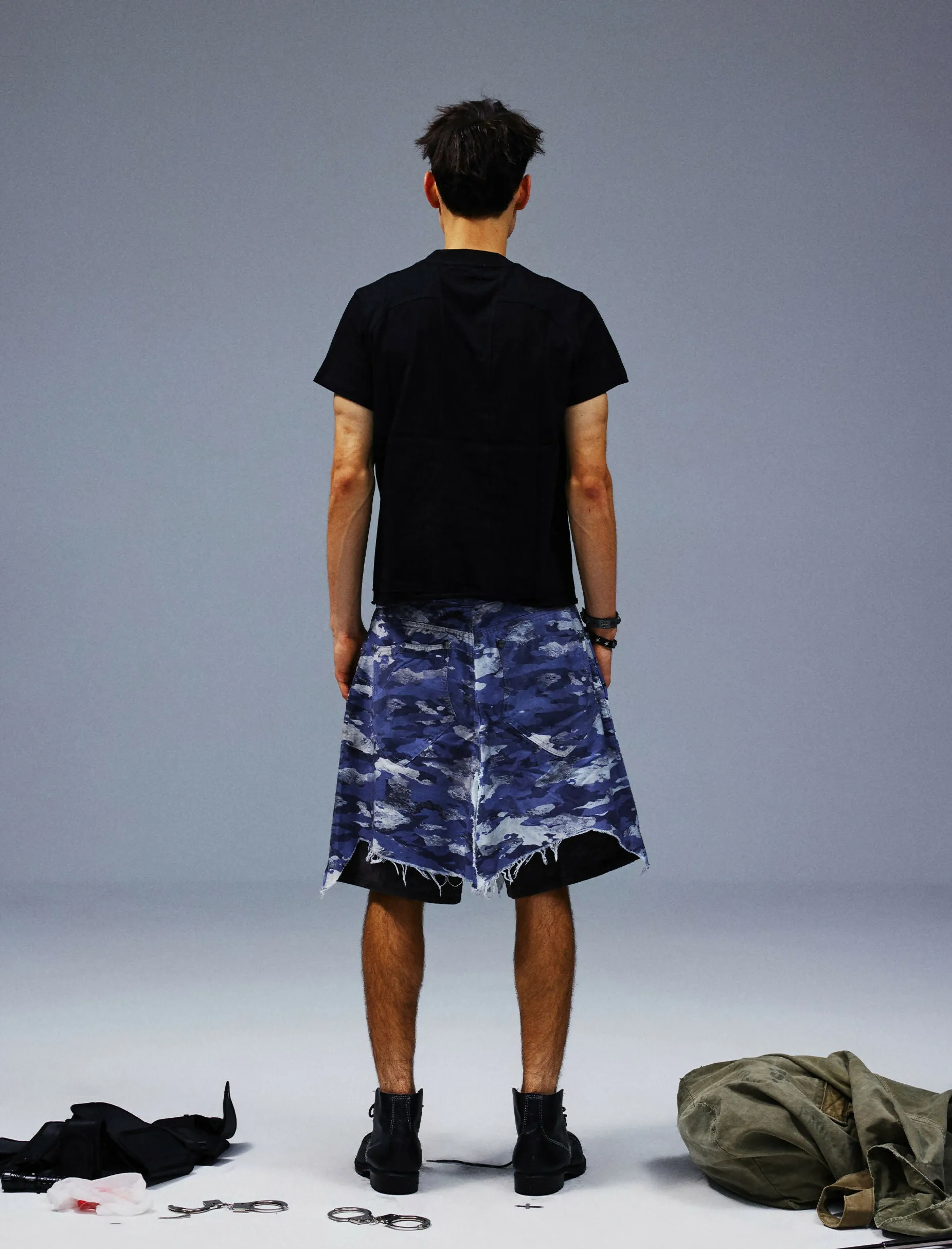 CAMOUFLAGE PANTS SHORTS