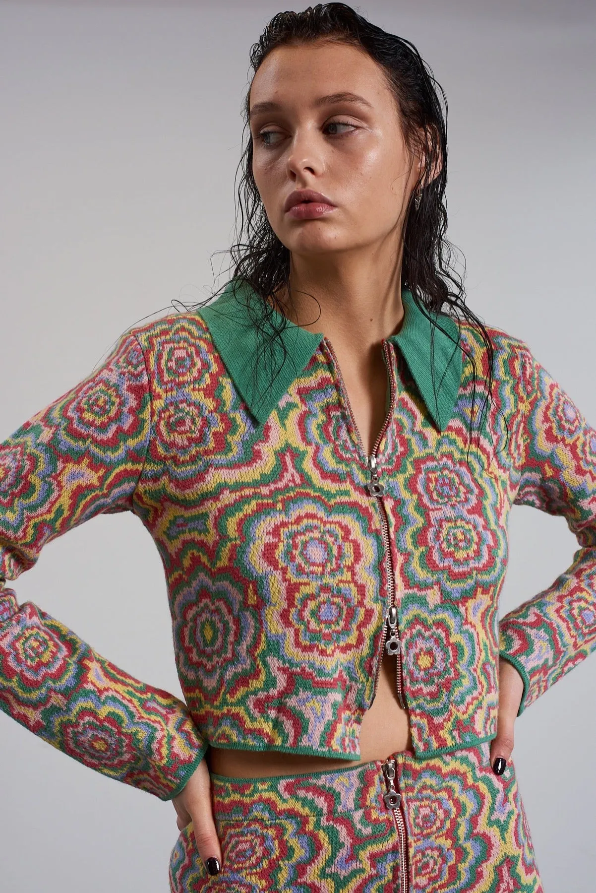 Dimensional Knit