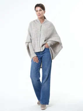 Extravagant Cardigan With Front Zipper In Beige