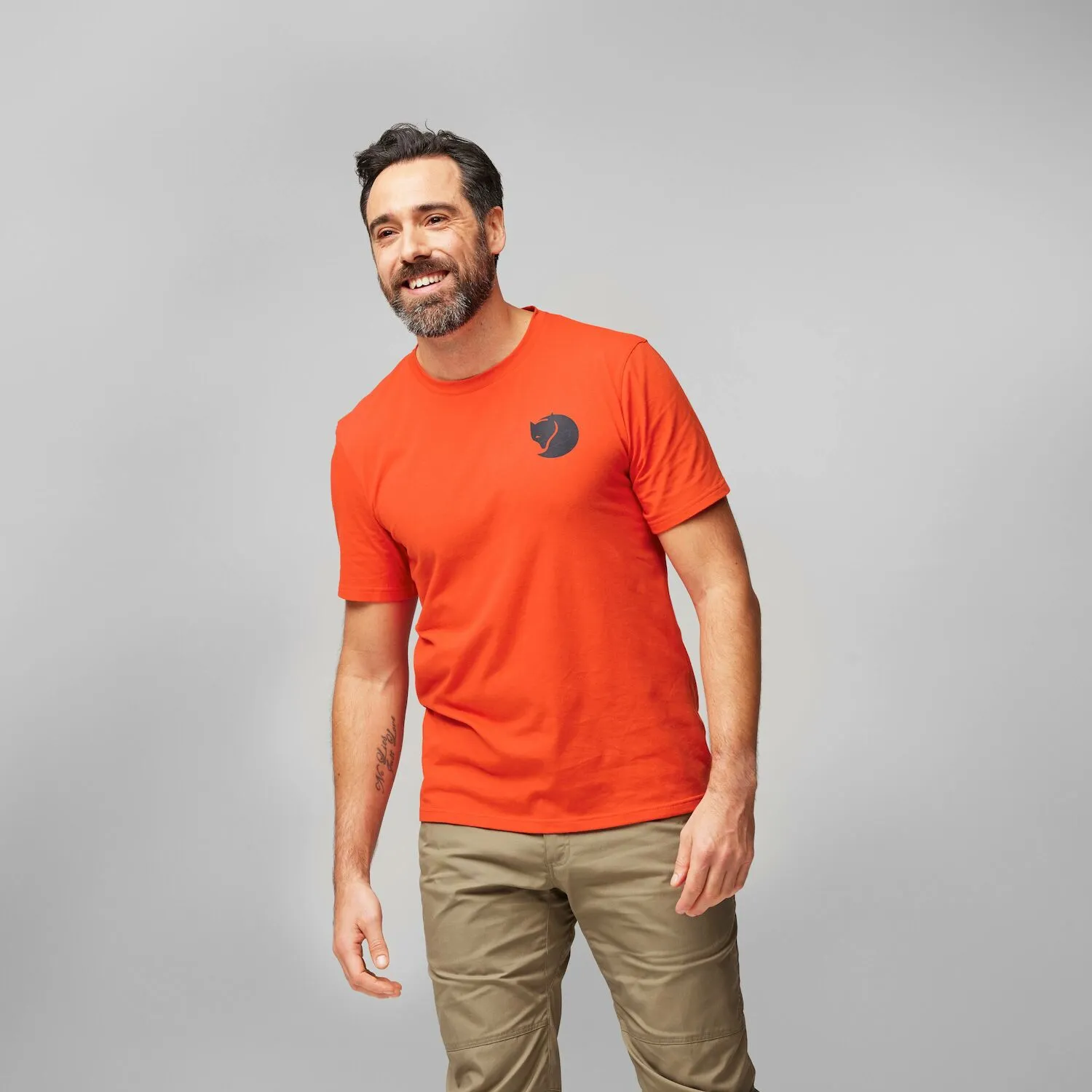 Fjällräven Men&#x27;s Walk With Nature T-Shirt Dark Navy | Buy Fjällräven Men&#x27;s Walk With Nature T-Shirt Dark Navy here | Outnorth