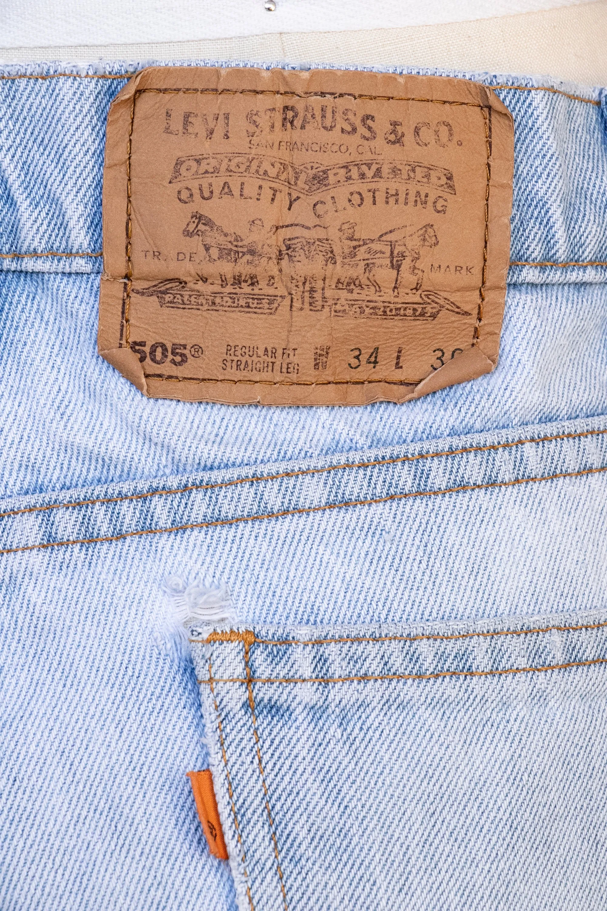 Levi's 550 Jeans 1990s 33" x 27"