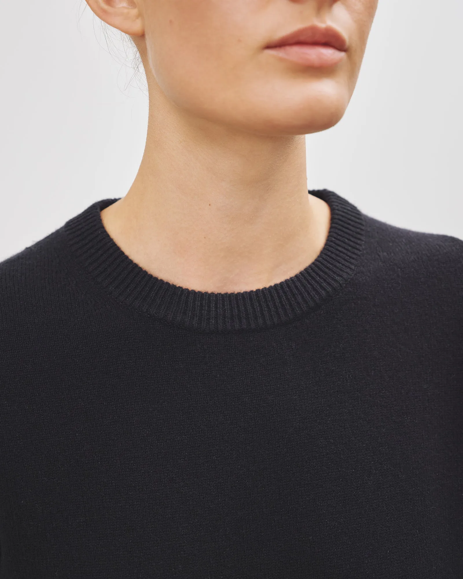 NORA SWEATER