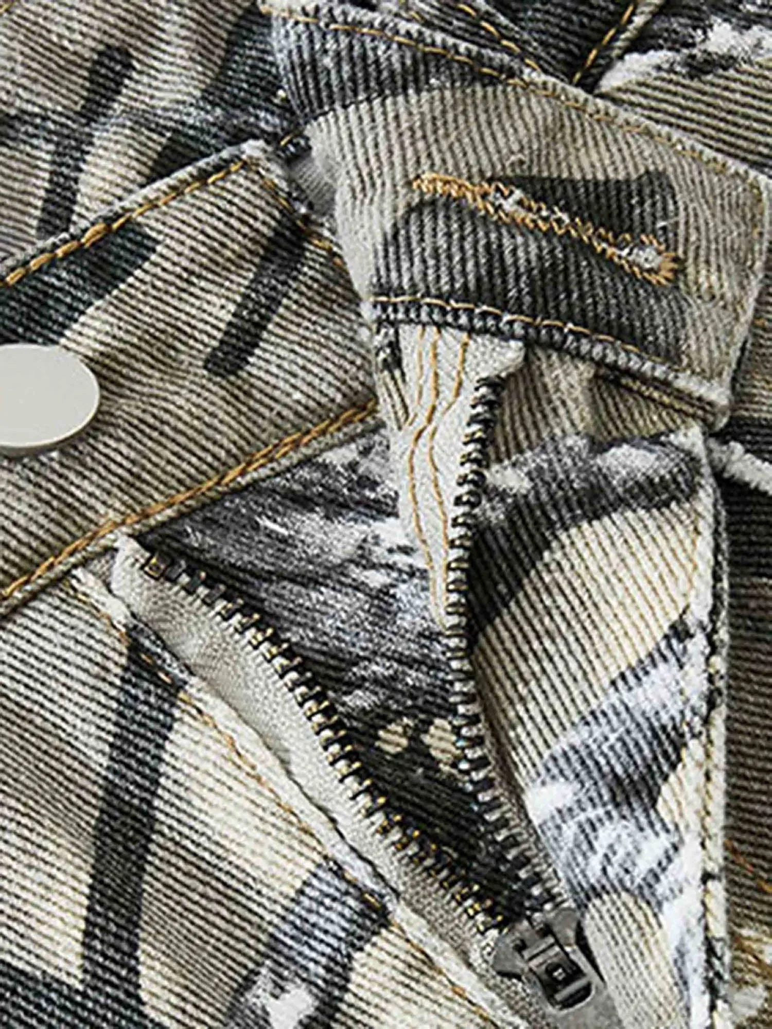 Sneakerhill Camouflage Leaf Straight Leg Pants- 1870